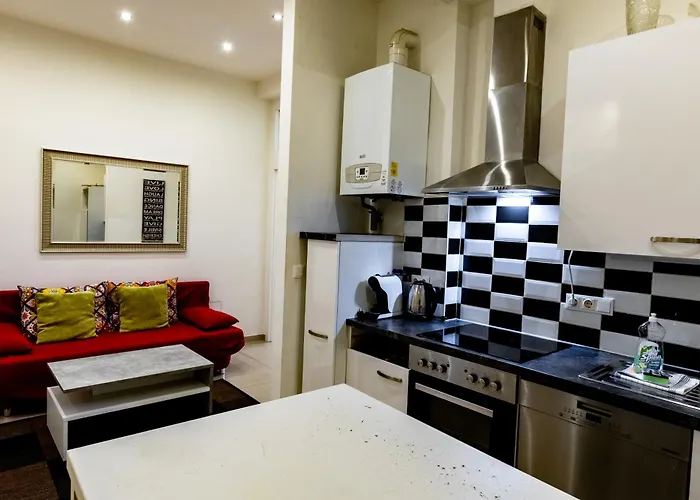 Family-Sized Apartment With Excellent Layout